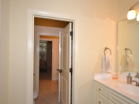 cae_jackandjillbathroomview2